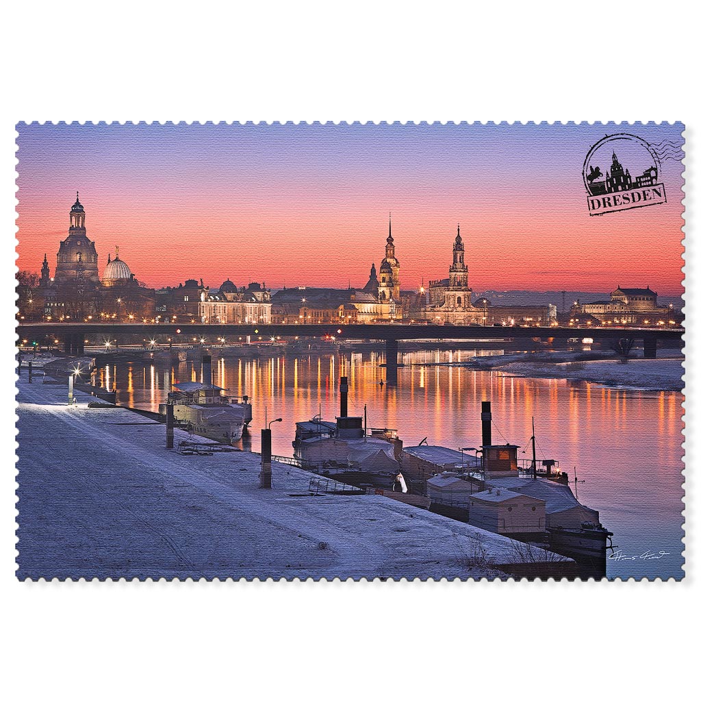 Dresden im Winter – Altstadt am Abend Dresdner Altstadt im Winter bei farbenfroher Abendstimmung an der Elbe