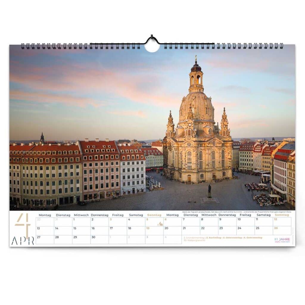 Frauenkirche in der Abendsonne vom Neumarkt aus