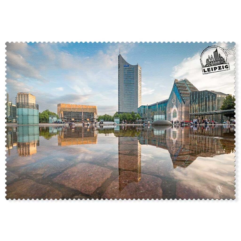 Leipzig Postkarte Augustusplatz – Architektur mit Oper und Gewandhaus in beeindruckender Perspektive.